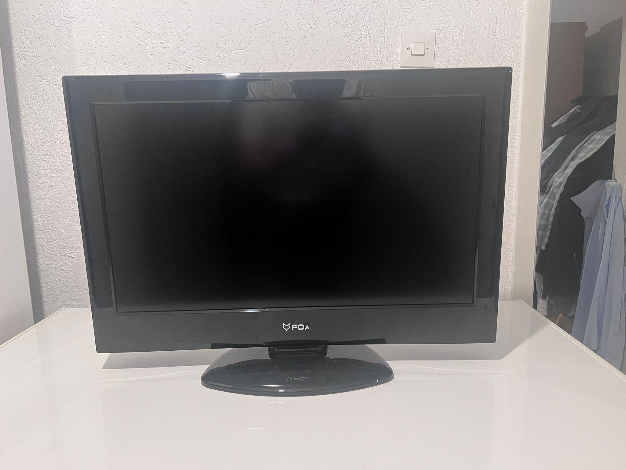 Prodajem FOX LCD TV